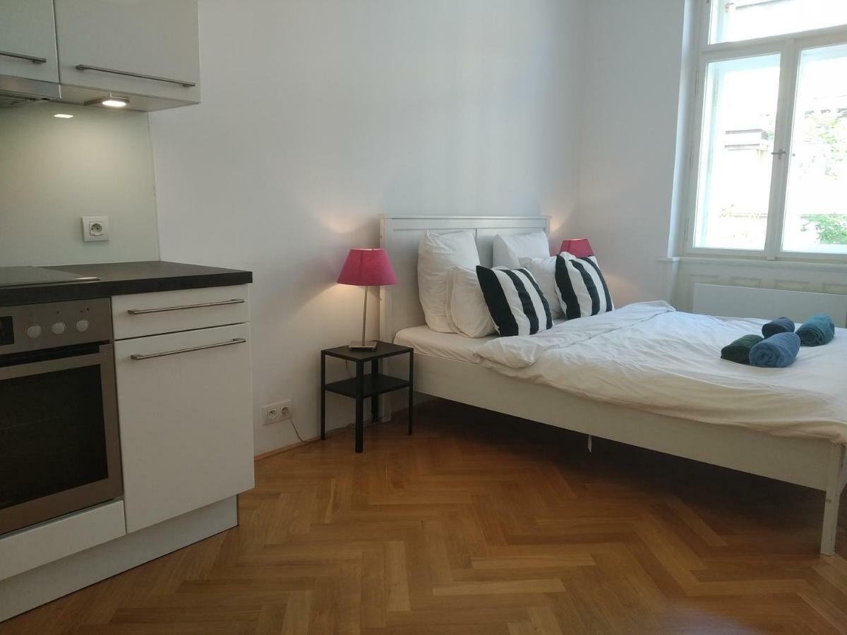 Prague Saints Apartments מראה חיצוני תמונה