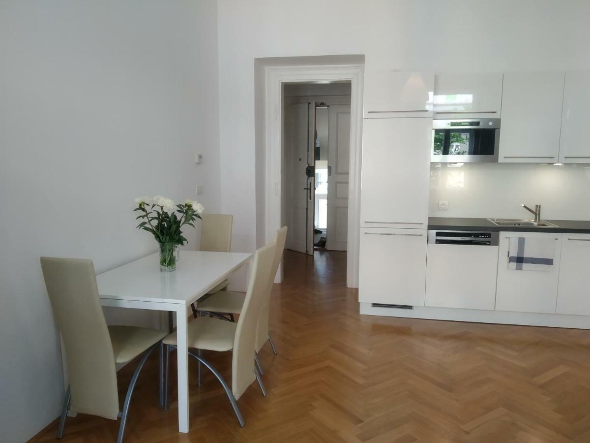 Prague Saints Apartments מראה חיצוני תמונה